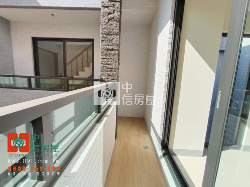 新港三間厝全新雙車庫別墅房屋室內格局與周邊環境