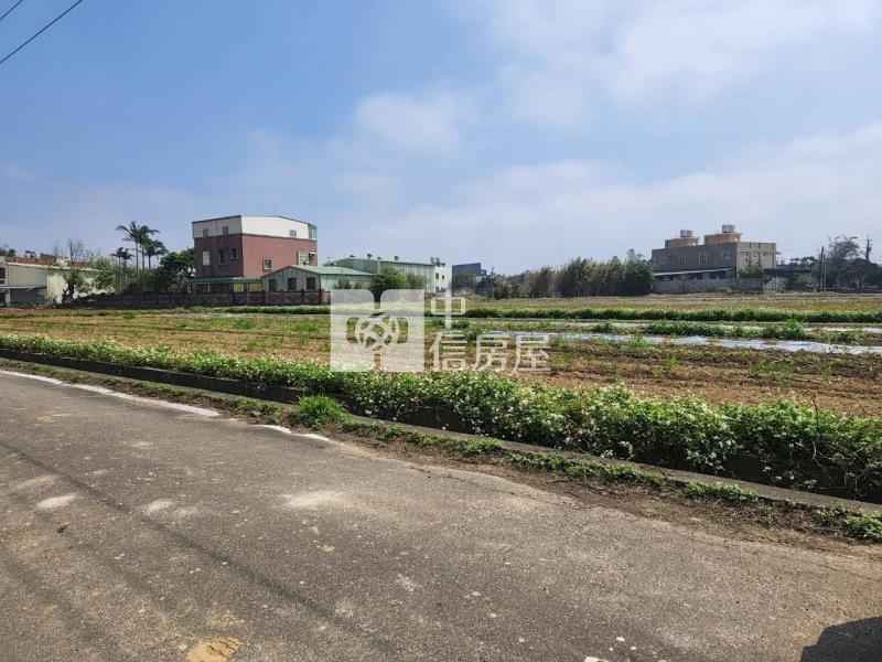 新屋國小雙面路農業資材室用地房屋室內格局與周邊環境