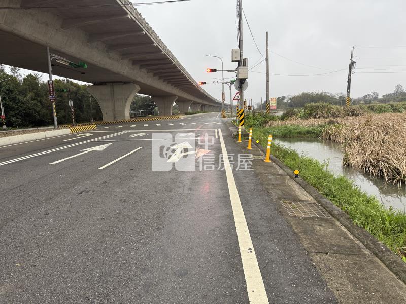 正台61三面臨路一般農房屋室內格局與周邊環境