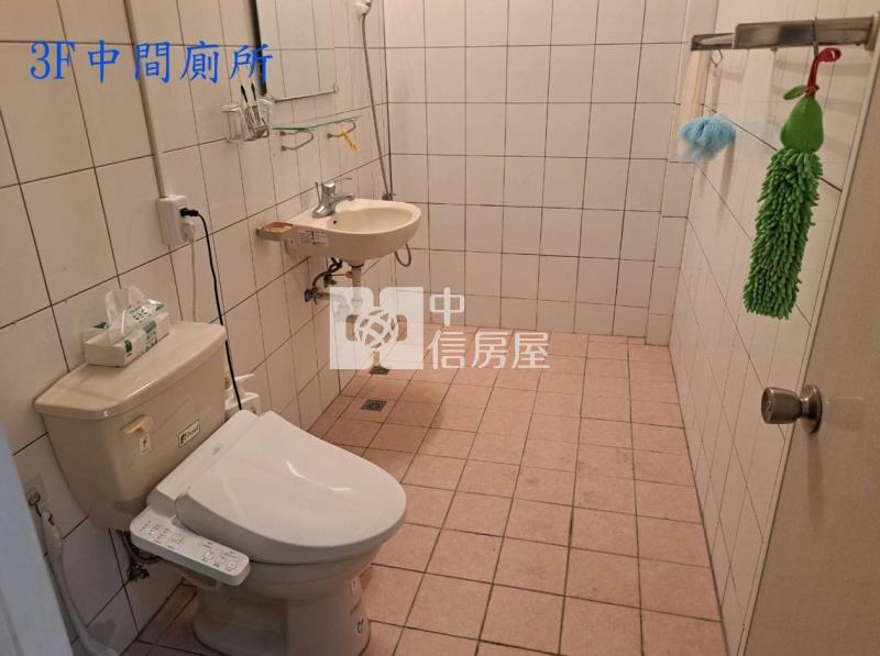 七股優雅大面寬採光通風透天房屋室內格局與周邊環境