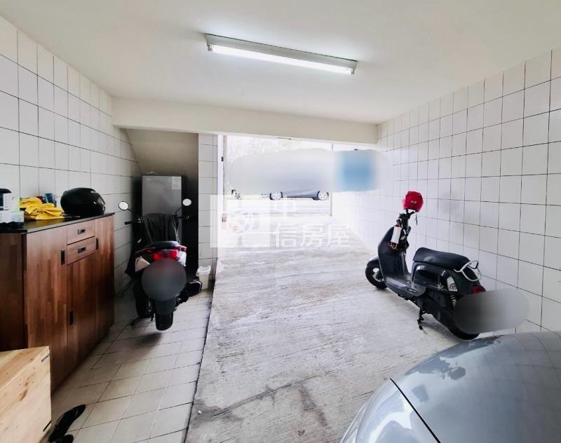平鎮南勢雙車位店墅房屋室內格局與周邊環境