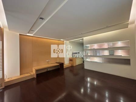 屏東房屋-公園美術館店住房屋室內格局與周邊環境