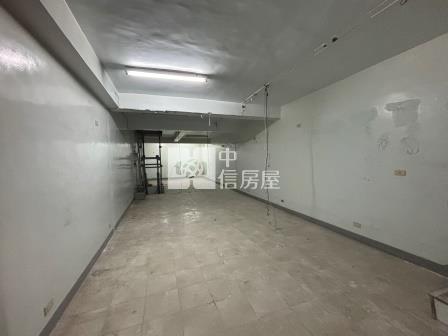 屏東房屋-公園美術館店住房屋室內格局與周邊環境