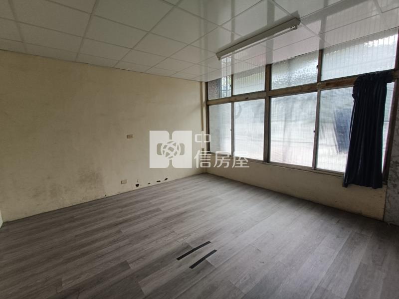 龍潭店住房屋室內格局與周邊環境