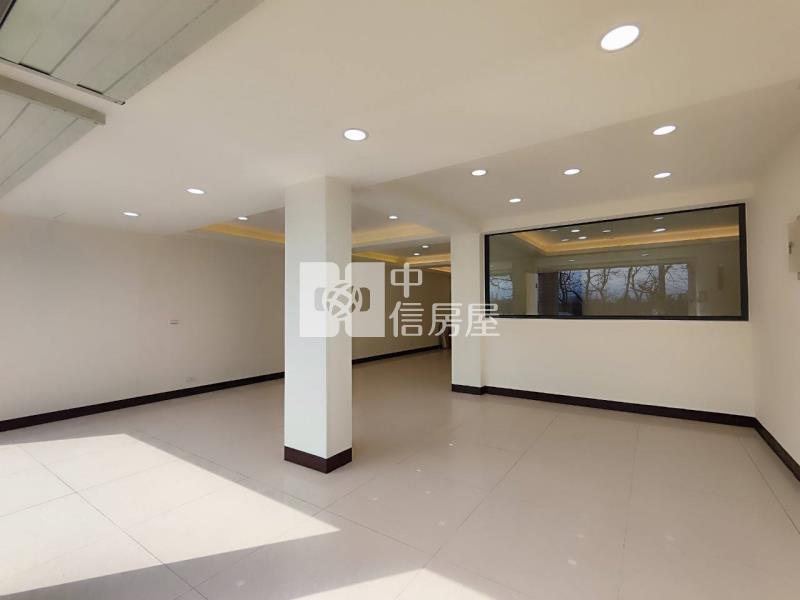 霄裡湖景翻新店住房屋室內格局與周邊環境
