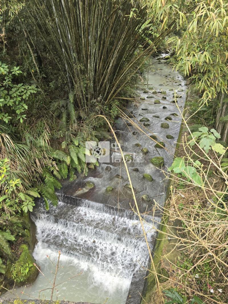 2J23八燕坑農牧地房屋室內格局與周邊環境