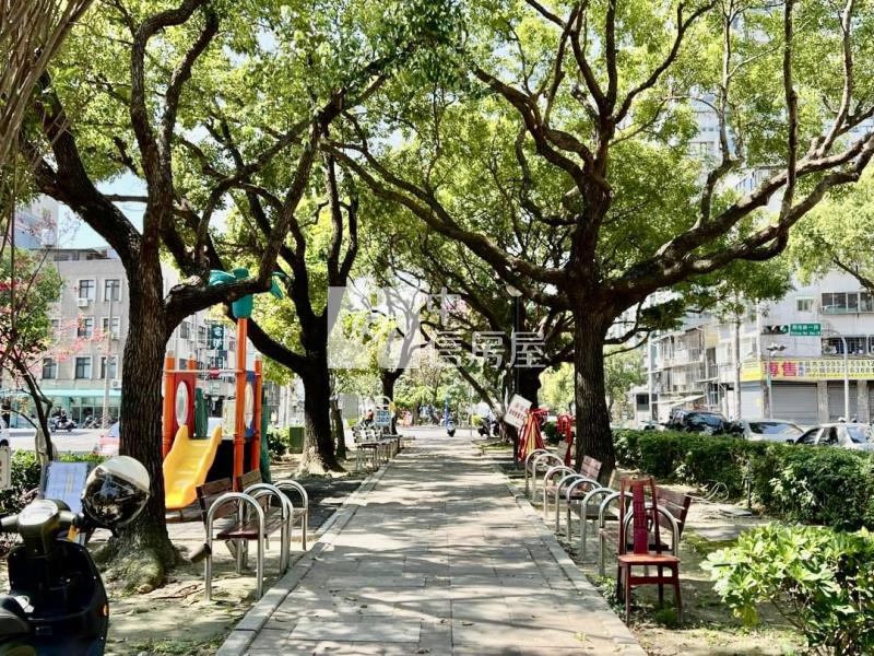 臺灣大道園道旁美視野套房(專任)房屋室內格局與周邊環境
