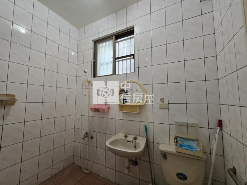 平鎮南平路低總價透天房屋室內格局與周邊環境