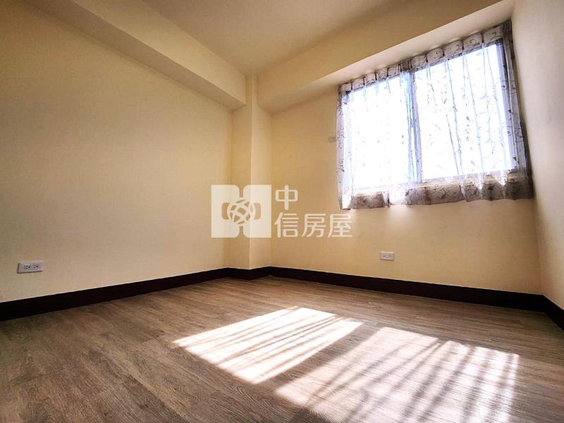 近新平國小3房華廈房屋室內格局與周邊環境