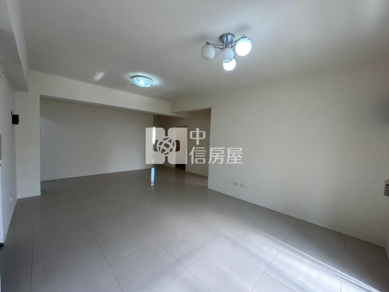 中壢體育園區旁精美四房房屋室內格局與周邊環境
