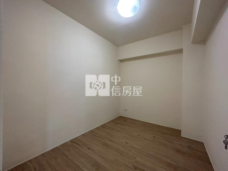 中壢體育園區旁精美四房房屋室內格局與周邊環境