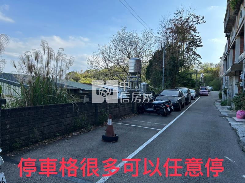 苗栗重疊透天景觀戶房屋室內格局與周邊環境
