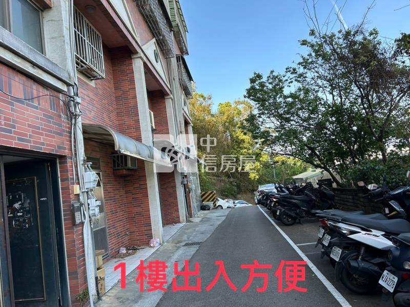 苗栗重疊透天景觀戶房屋室內格局與周邊環境