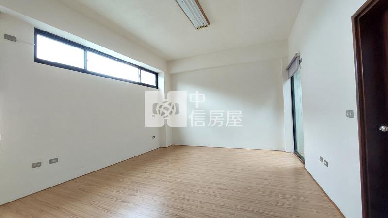 善化近南科百坪電梯豪墅房屋室內格局與周邊環境