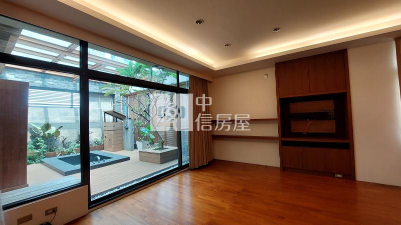 善化近南科百坪電梯豪墅房屋室內格局與周邊環境