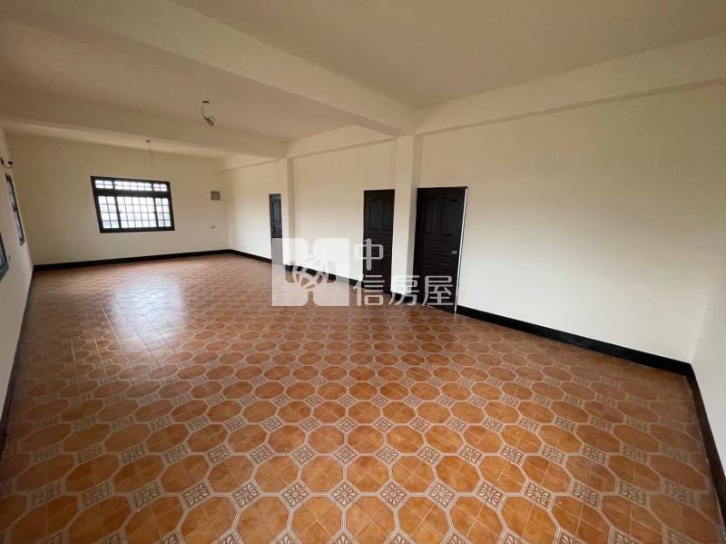 新屋龍莊路農舍房屋室內格局與周邊環境
