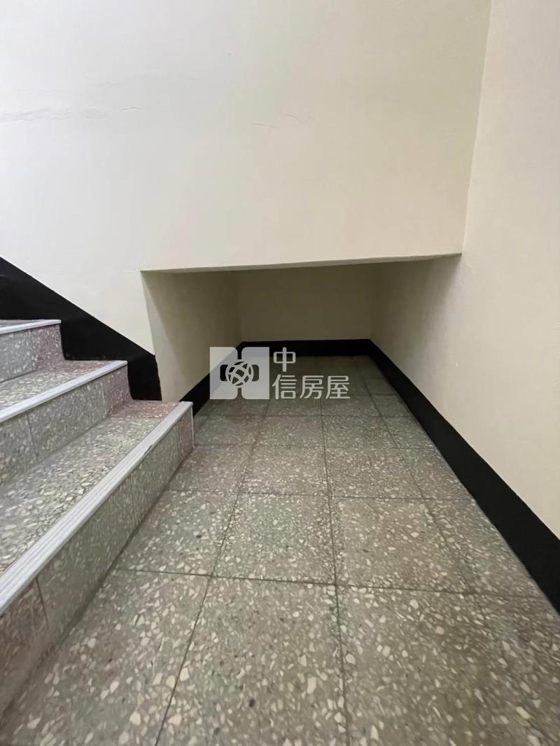新屋龍莊路農舍房屋室內格局與周邊環境