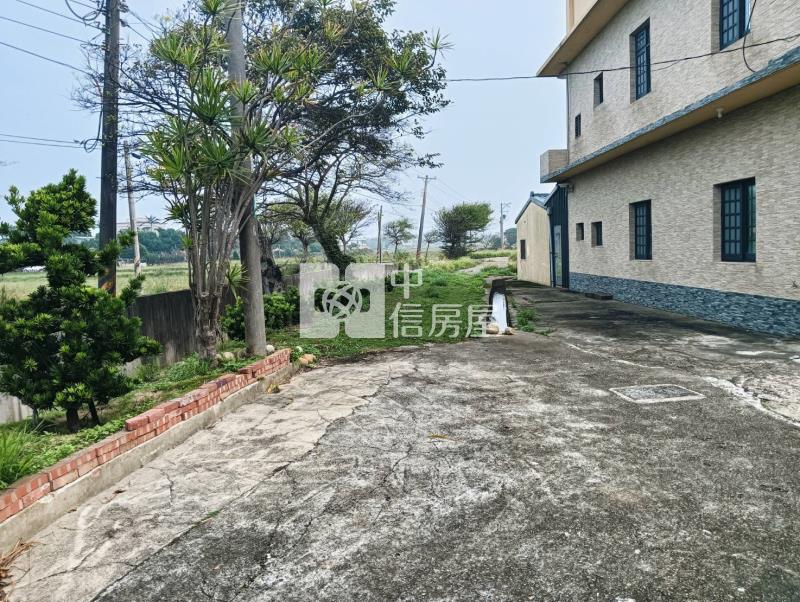 新屋龍莊路農舍房屋室內格局與周邊環境