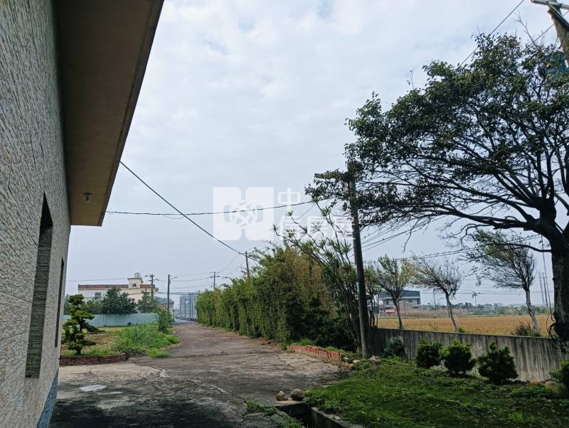 新屋龍莊路農舍房屋室內格局與周邊環境