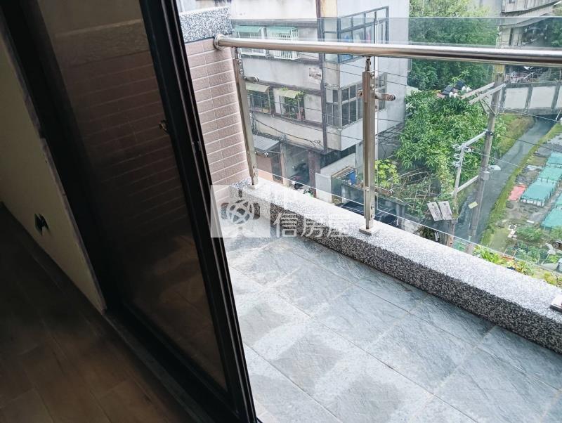 八德全新電梯別墅B房屋室內格局與周邊環境