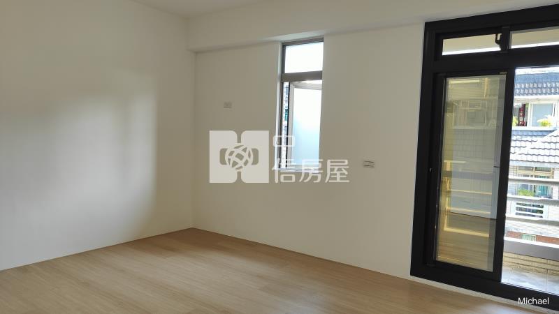 好事多旁前院別墅房屋室內格局與周邊環境