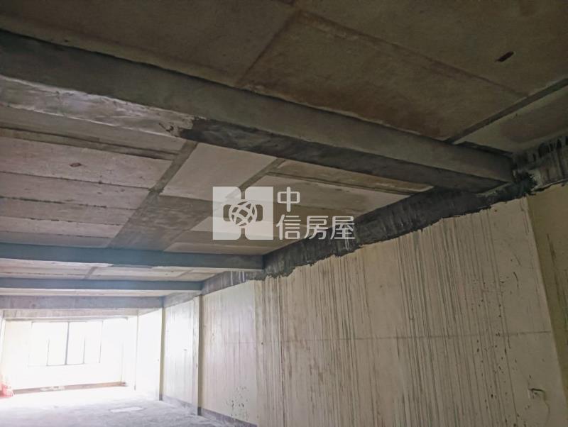中央大學大坪數店面房屋室內格局與周邊環境