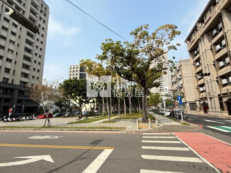 北區育仁國小三房美廈（專任）房屋室內格局與周邊環境