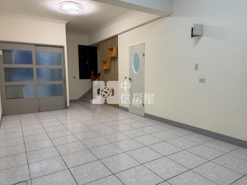 好市多低總價-重疊別墅3+4樓房屋室內格局與周邊環境