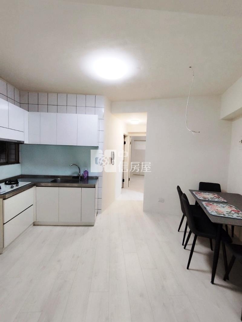 重慶國小溫馨美2房房屋室內格局與周邊環境