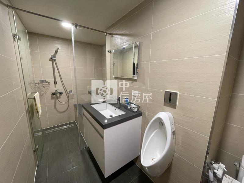 大衛營精美樓中樓房屋室內格局與周邊環境