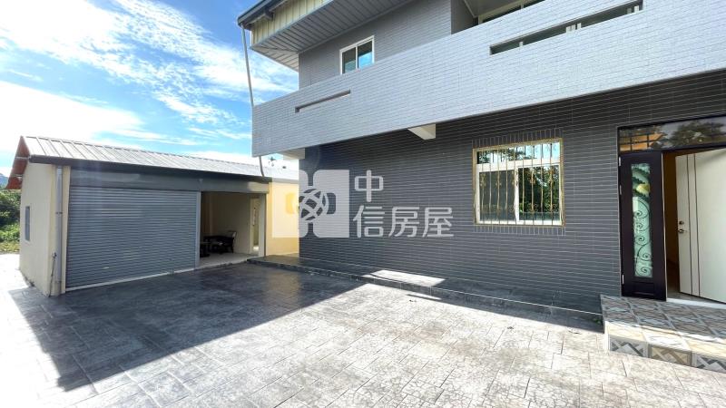 新社市中心都計內農地合法農舍豪邸房屋室內格局與周邊環境