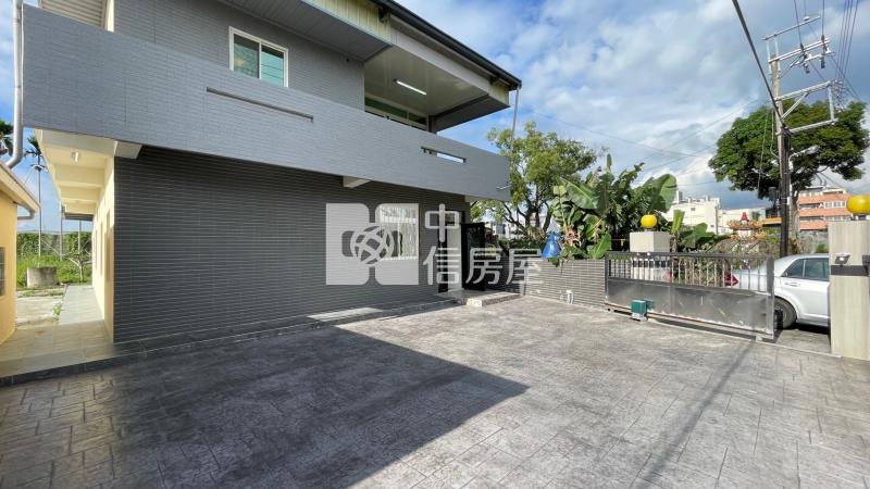 新社市中心都計內農地合法農舍豪邸房屋室內格局與周邊環境