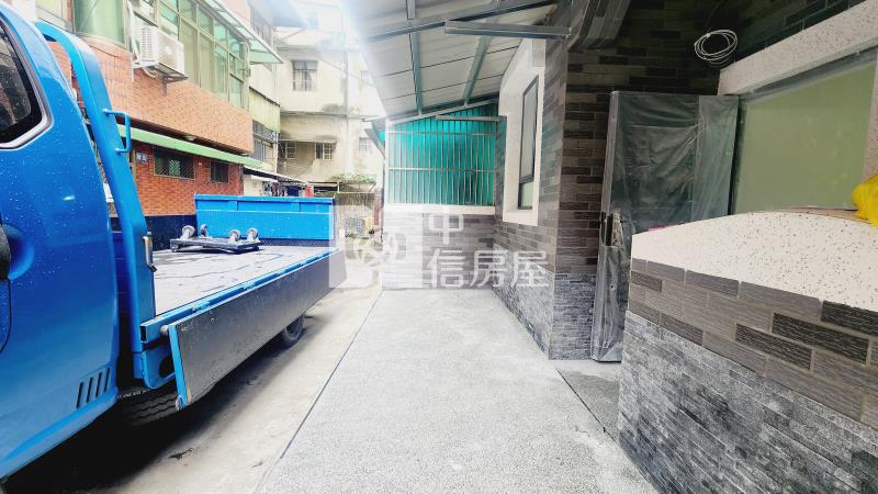富台國小1樓3房美寓房屋室內格局與周邊環境