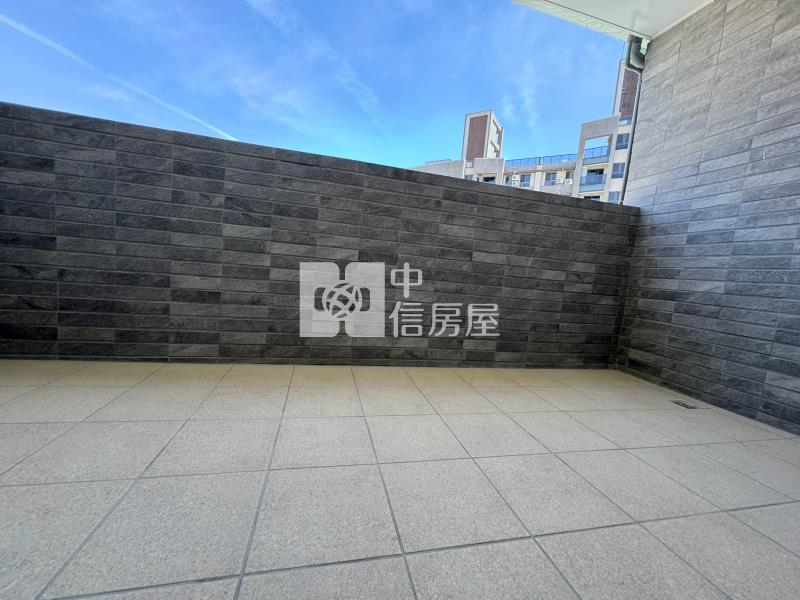 軟體園區便宜免整理透天房屋室內格局與周邊環境