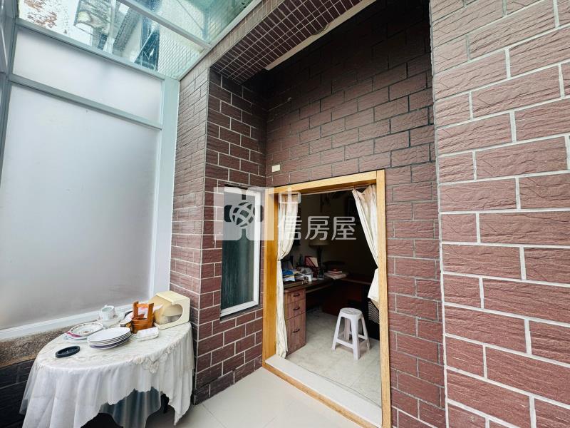 ●綠葉山莊前區透天房屋室內格局與周邊環境