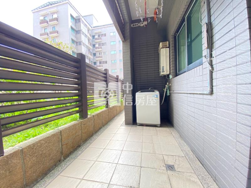 捷運晶美一樓庭院房屋室內格局與周邊環境