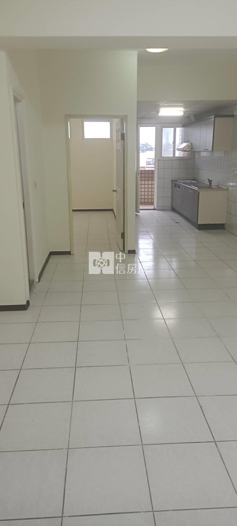專-新屋台61線全新整理低樓層3改1房車公寓房屋室內格局與周邊環境