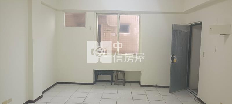專-新屋台61線全新整理低樓層3改1房車公寓房屋室內格局與周邊環境