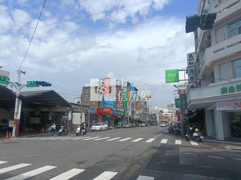 佳里市中心豪宅建地房屋室內格局與周邊環境
