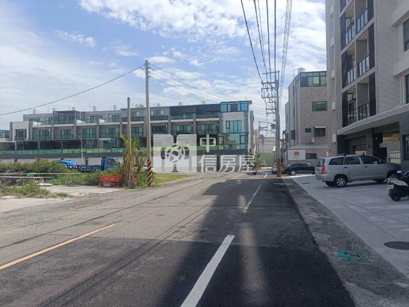 佳里市中心豪宅建地房屋室內格局與周邊環境
