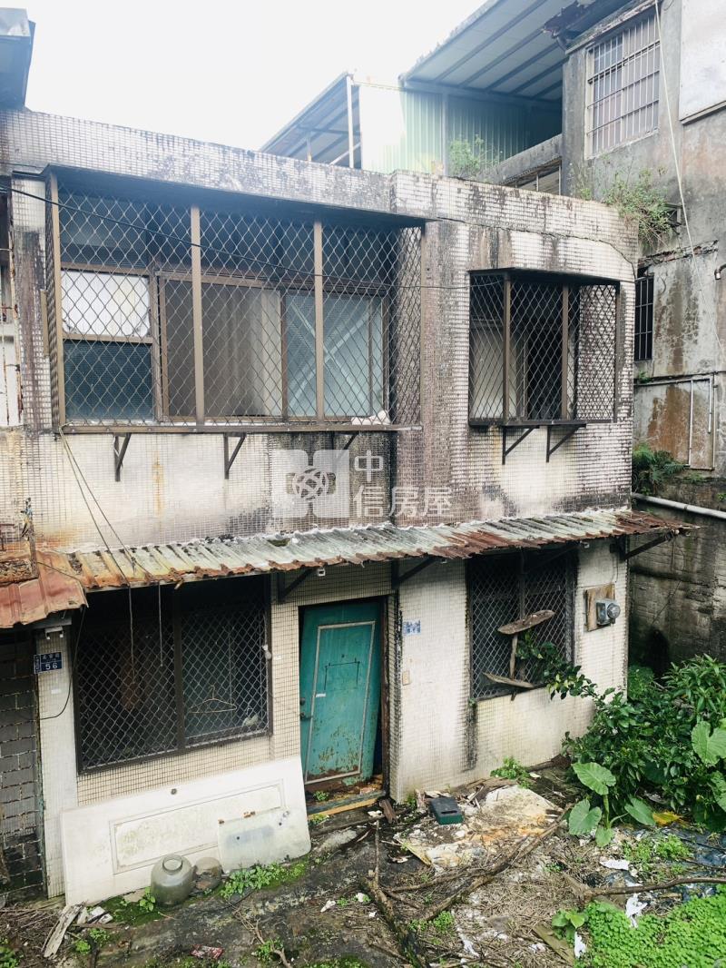 F-12基隆長安透天厝房屋室內格局與周邊環境