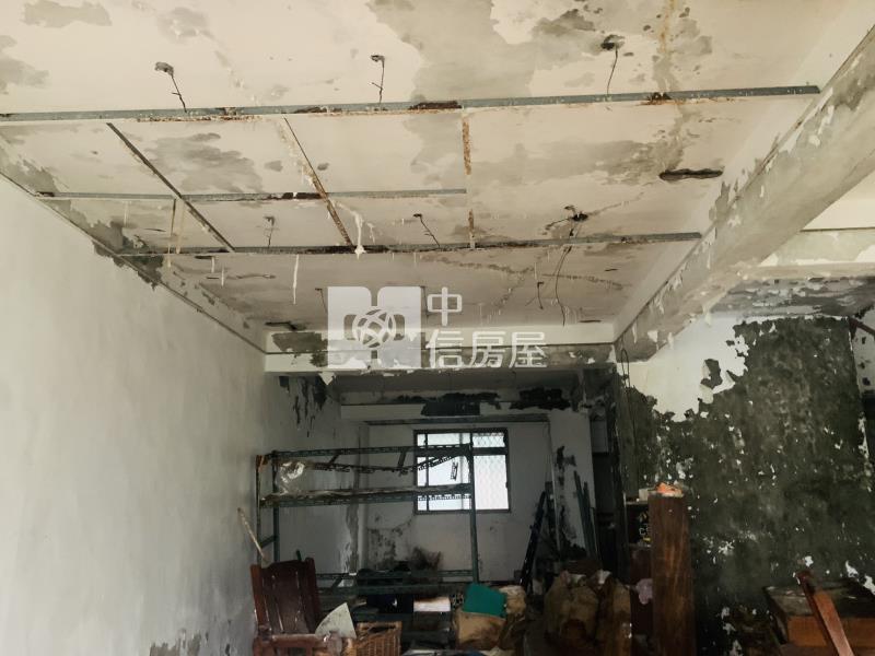 F-12基隆長安透天厝房屋室內格局與周邊環境