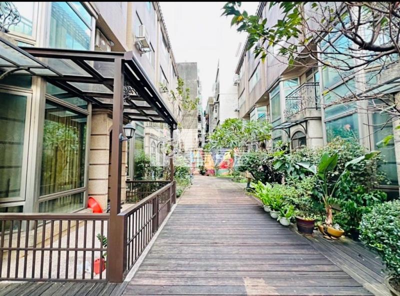 內壢前站忠孝路花園別墅(中信卓越團隊)房屋室內格局與周邊環境