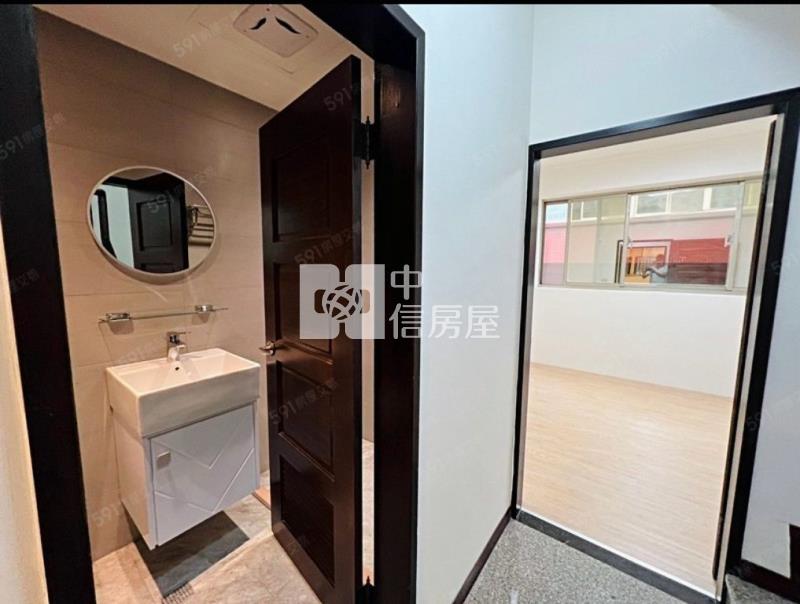 內壢前站忠孝路花園別墅(中信卓越團隊)房屋室內格局與周邊環境