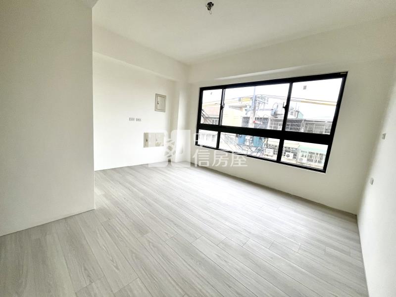 沙鹿悟實參章臨路別墅2房屋室內格局與周邊環境