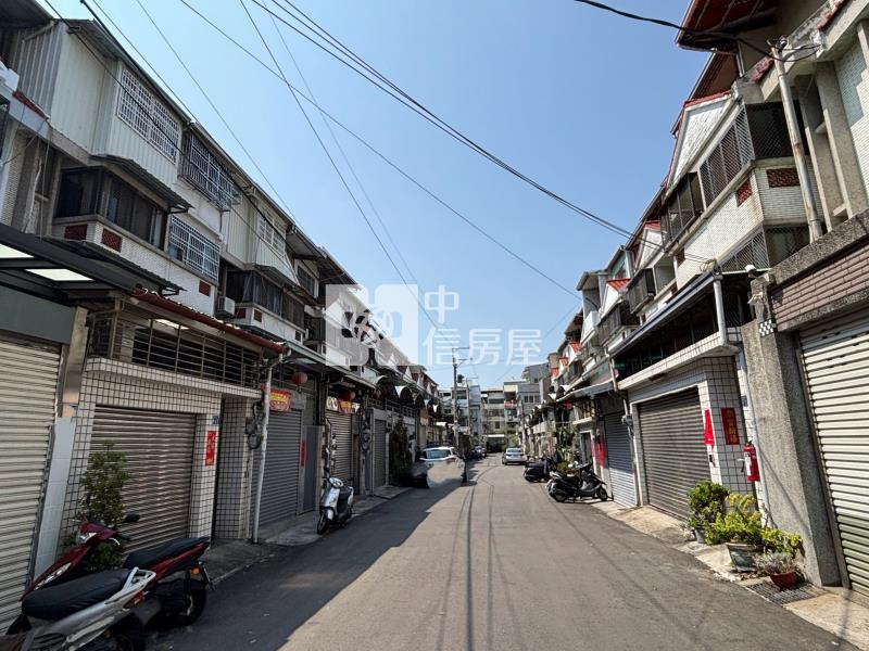 大里成功國中8米活路車庫別墅房屋室內格局與周邊環境