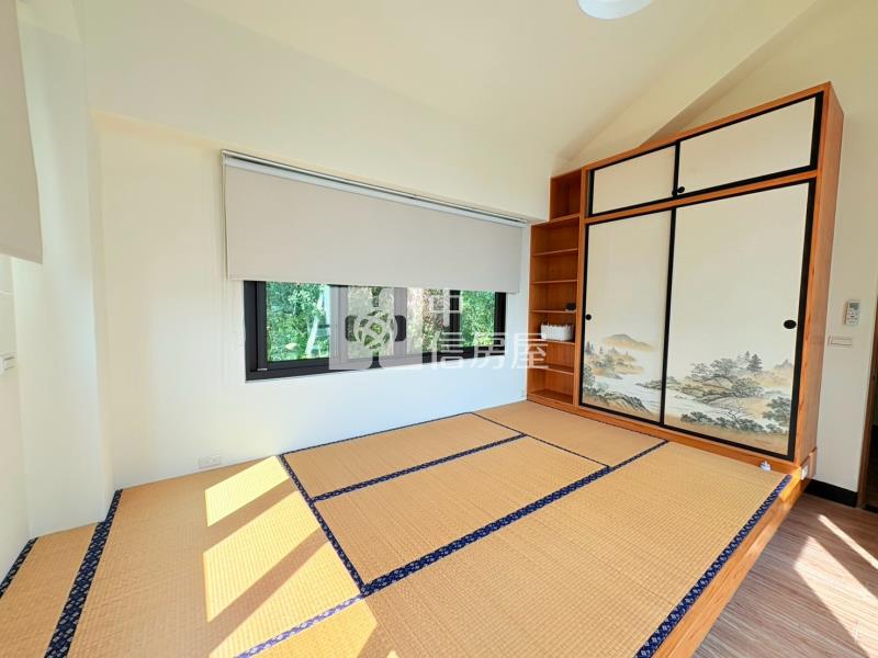 景觀獨棟別墅房屋室內格局與周邊環境