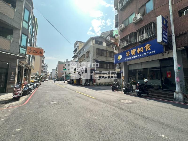 精武車站公寓價買全新整理電梯三房房屋室內格局與周邊環境