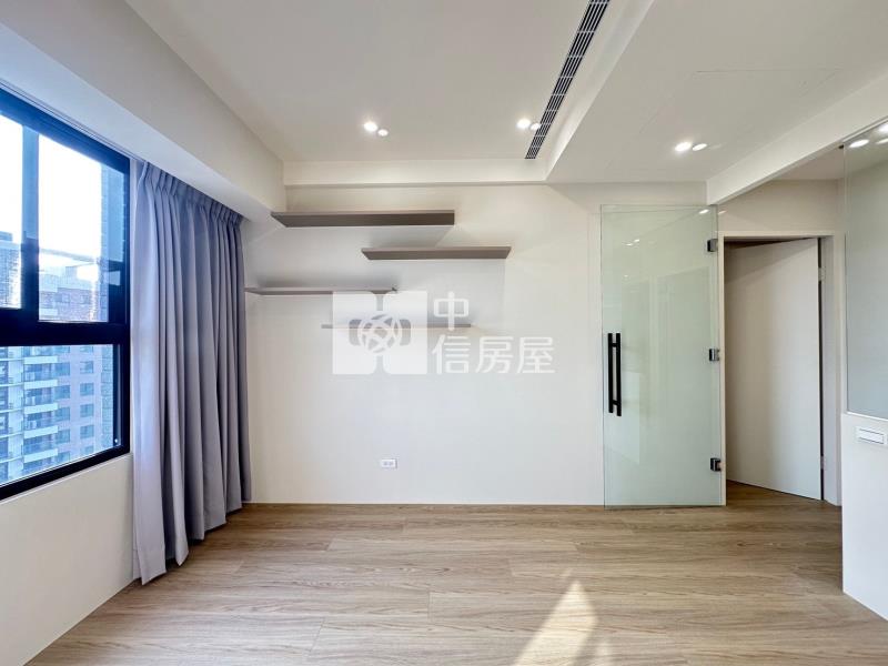 新光特區高樓層大三房精美裝潢尬平車房屋室內格局與周邊環境