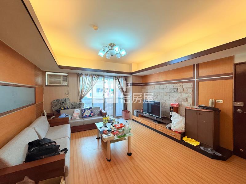 台南麗晶華廈三房(專任)房屋室內格局與周邊環境
